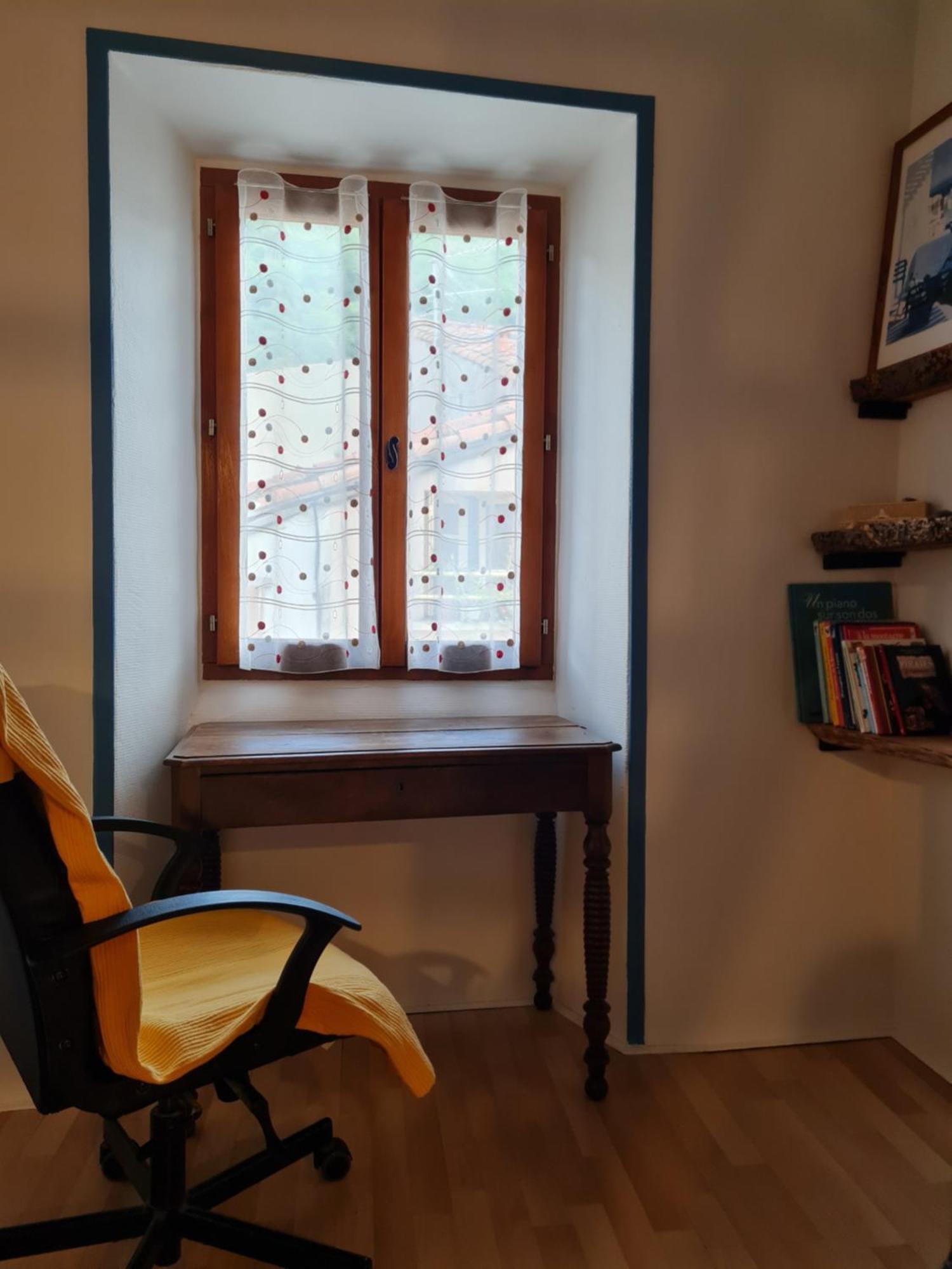 La Maison-Frite, Pour Un Sejour Insolite A Foix ! Exteriör bild